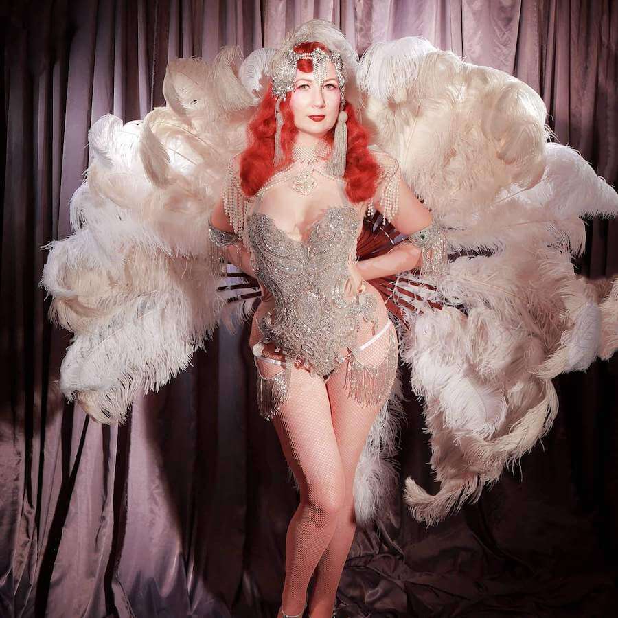 Ginger La Rouge - Burlesque Instructor